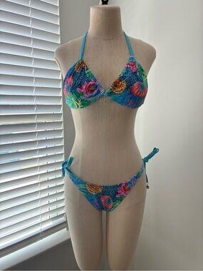 Women's Tropical Aquarium Multi-Colored Tie Waist Bathing Suit Set